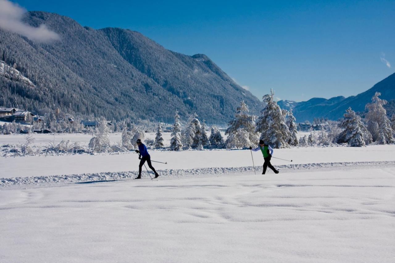 Ferienhof Neusacher Moser Weissensee Bagian luar foto