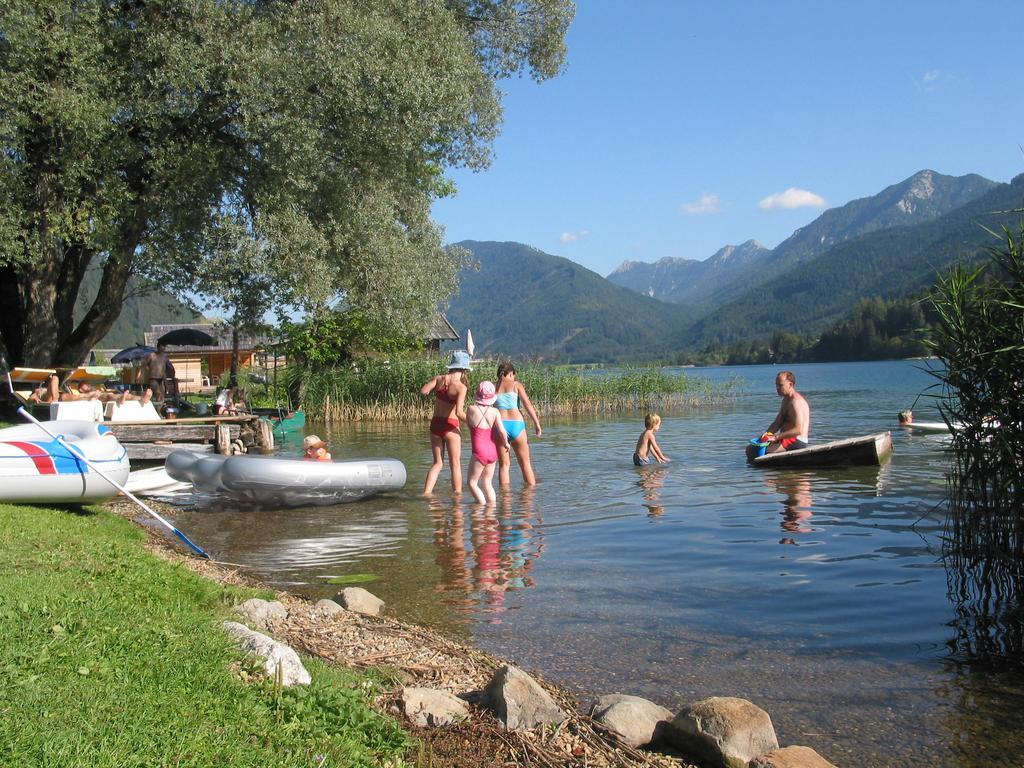 Ferienhof Neusacher Moser Weissensee Bagian luar foto